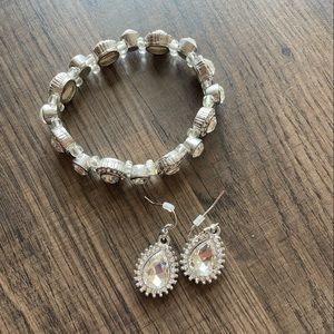 Earring & Bracelet set